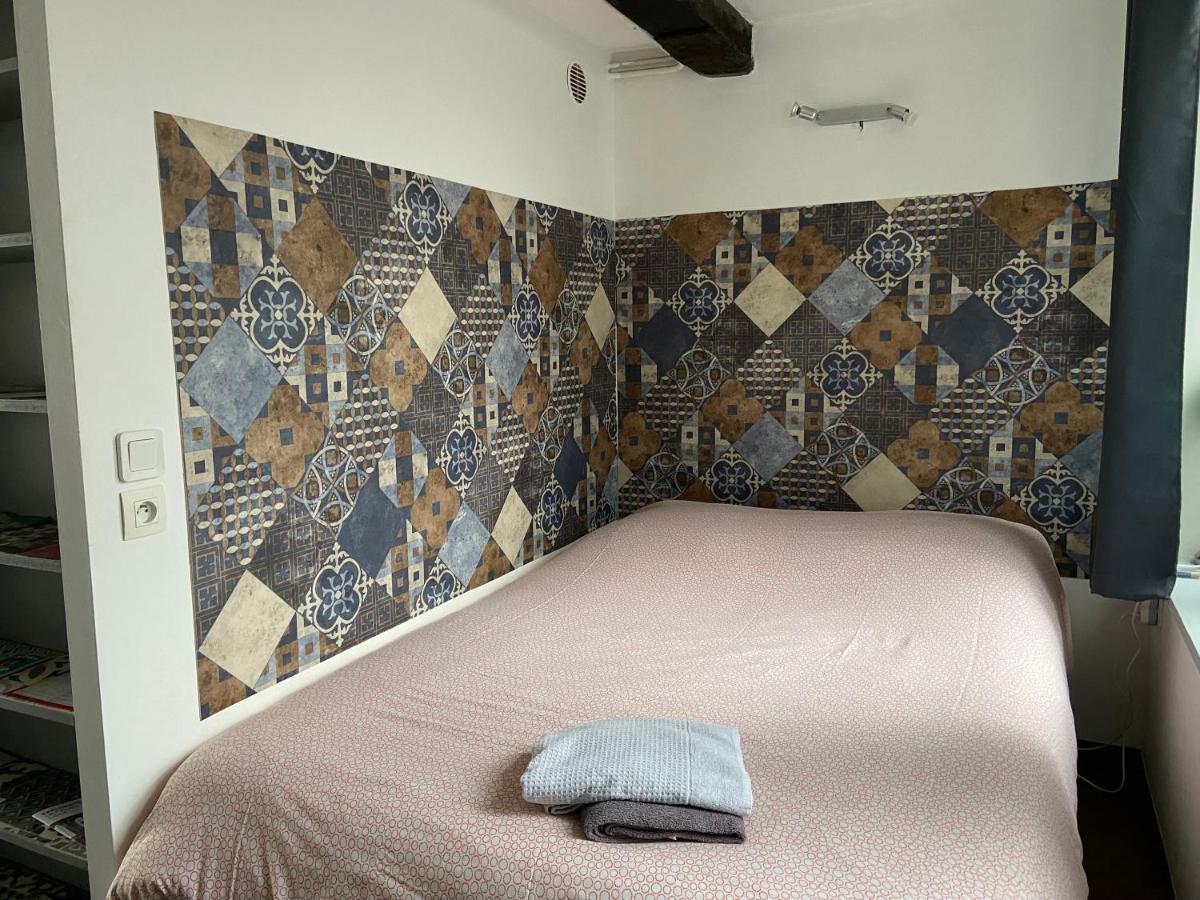 Royale Apartments Vieux Lille 24H24H Access Bagian luar foto