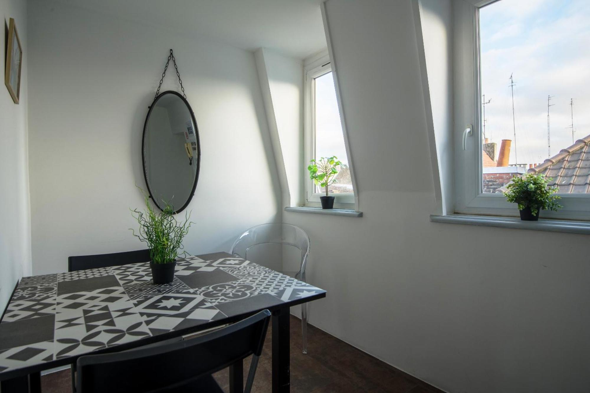 Royale Apartments Vieux Lille 24H24H Access Bagian luar foto